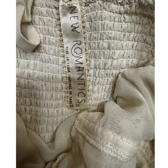 New Romantics by Free People Love Me Do Lace Embroidered Boho Jumpsuit – Size XS - Picture 7 of 9